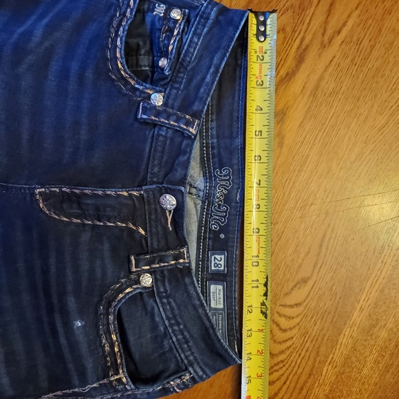 Miss me Jean's - Picture 6 of 13